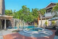 อัดมา อูมาลัส รีสอร์ต Hotel เกอโรโบกัน ภายนอก รูปภาพ